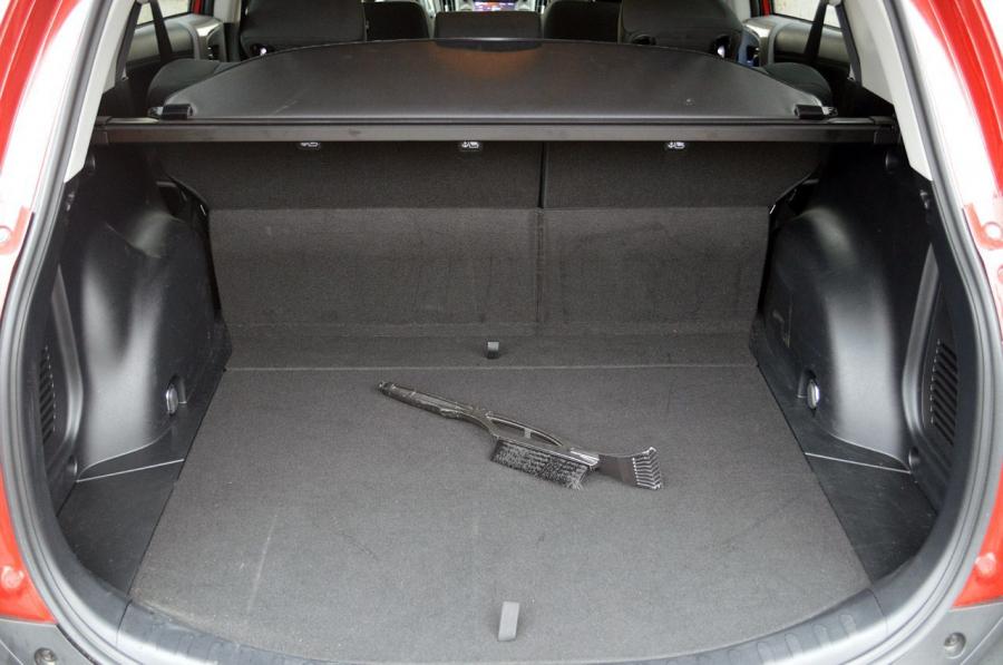  Toyota RAV4 2013 года  (фото 19 из 89)